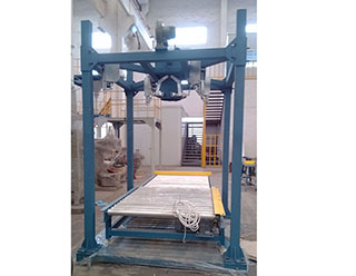 上海清浥環?？萍加邢薰?干化污泥專用大袋包裝機